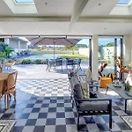 بيت للعطل Superbe Maison Avec Piscine Moulis-en-Médoc