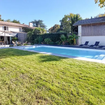 Vakantiehuis Superbe Maison Avec Piscine *