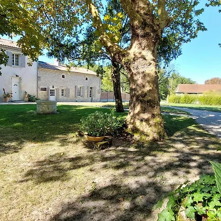 Feriehus Maison De Charme & Parc Arbore Moulis-en-Médoc